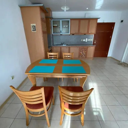 Amrita Apartment *